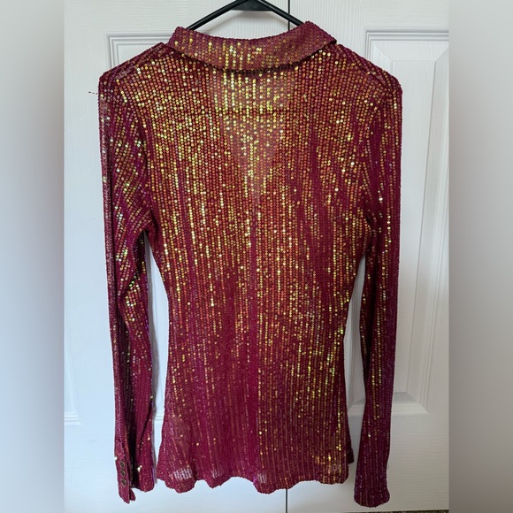 READ Free People Burgundy Sequin Button Down Shirt Top Sparkly Size XS - Picture 4 of 7